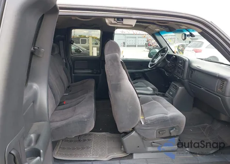 2000 Chevrolet Silverado 1500 Ls from USA, damaged, VIN 1GCEK19T5YE365579